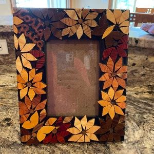 NEW - Wooden Costa Rica Picture Frame